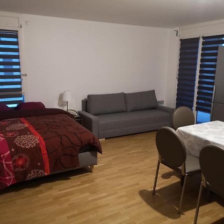 Appartement Proche De Disneyland Bussy-Saint-Georges Kültér fotó