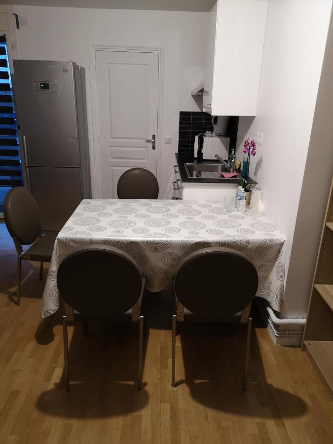 Appartement Proche De Disneyland Bussy-Saint-Georges Kültér fotó